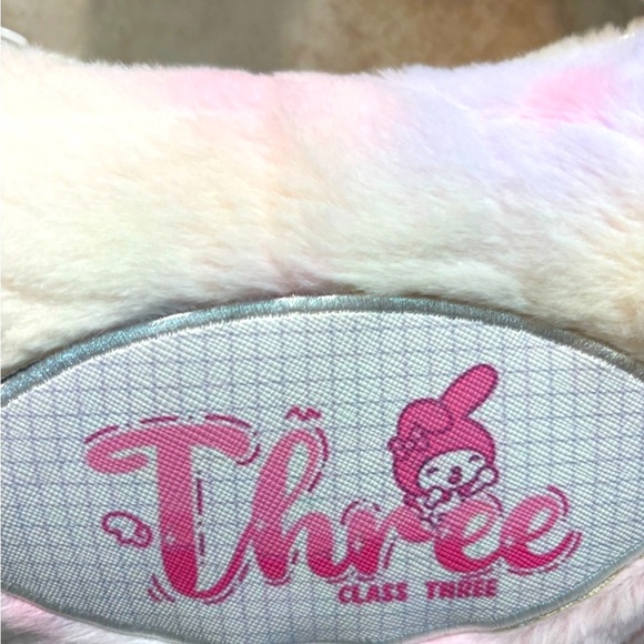 💕 NEW!! My Melody Small Fluffy Handbag 💕 - Picture 3 of 6